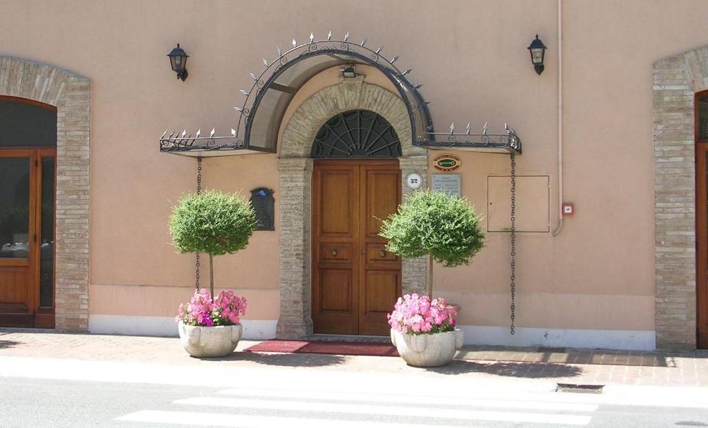 Hotel Borgo Antico Fabriano Kültér fotó