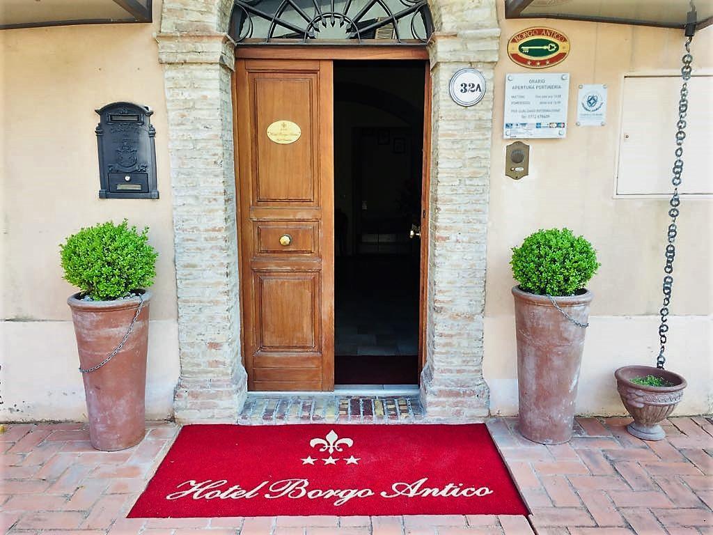Hotel Borgo Antico Fabriano Kültér fotó